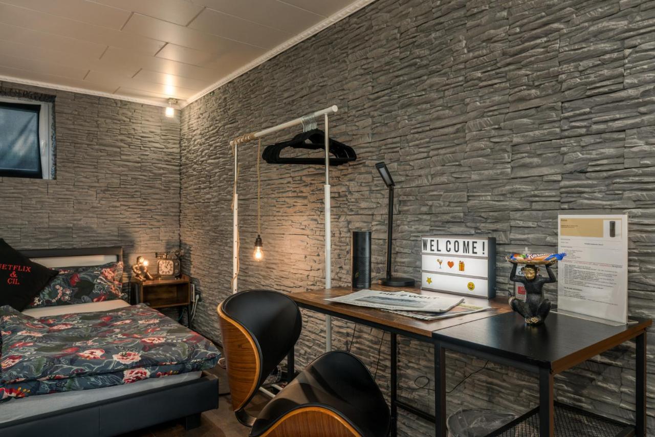 Home Cinema Кассель Экстерьер фото